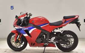 HONDA CBR600RR 2024 PC40