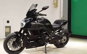 DUCATI DIAVEL DARK 2015