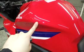 HONDA CBR650R E-Clutch 2026 RH17