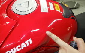 DUCATI STREETFIGHTER V4 S 2021
