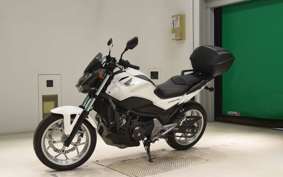 HONDA NC750S 2016 RC88