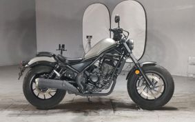 HONDA REBEL MC49