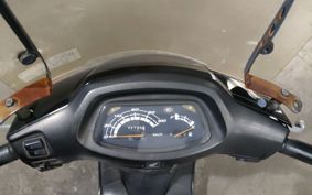 HONDA SPACY 100 JF13