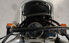 SUZUKI DJEBEL200 SH42A