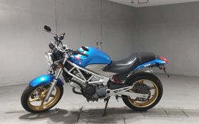 HONDA VTR 250 MC33