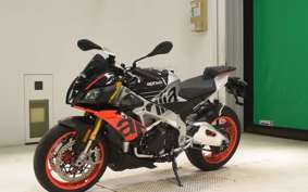 APRILIA TUONO V4 1100 2019
