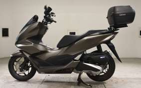 HONDA PCX 125 2005 JK05