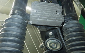 TRIUMPH BONNEVILLE T100 2011