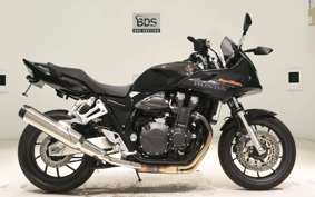 HONDA CB1300SB SUPER BOLDOR 2025 SC54
