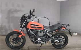 DUCATI SCRAMBLER SIXTY2 2021 KA00A