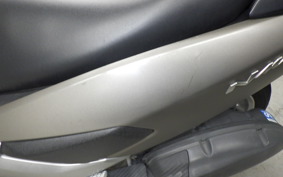 YAMAHA N-MAX 2002 SE86J