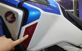 HONDA CRF1100L AFRICA TWIN 2021 SD10