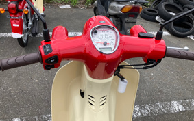 HONDA SUPER CUB 110 HELLOKITTY JA59