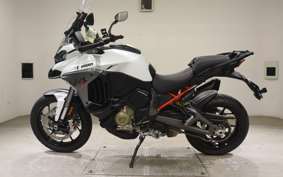 DUCATI MULTISTRADA V4S 2025
