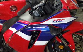HONDA CBR600RR 2024 PC40