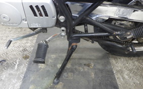 SUZUKI GN125 H