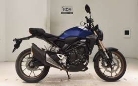 HONDA CB250RA MC52