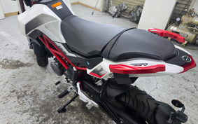 BENELLI TNT125