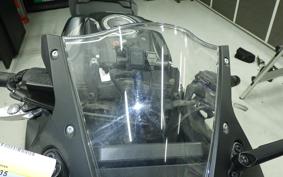 HONDA CBR650R E-Clutch 2025 RH17