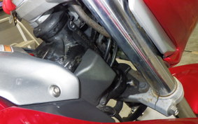SUZUKI GSR250