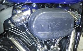 HARLEY FLBS 1870 2023