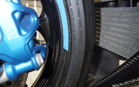 BMW M1000RR 2024
