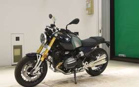 BMW R12 nine T 2025