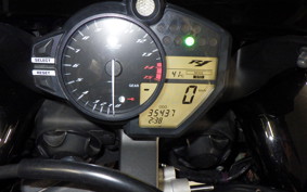 YAMAHA YZF-R1 2011