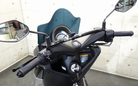 YAMAHA N-MAX SE86J