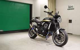 KAWASAKI Z900RS 2022 ZR900C