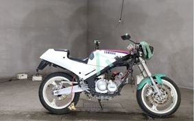 YAMAHA FZR250 2KR