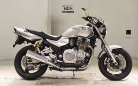 YAMAHA XJR1300 2002 RP03J