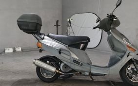 SUZUKI VECSTAR 125 CF42A