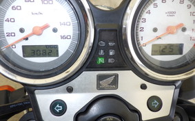 HONDA VTR 250 Gen. 2 MC33