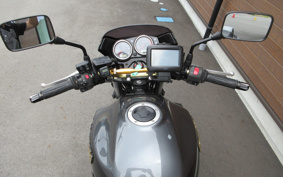 KAWASAKI ZRX1200 DAEG 2010 ZRT20D