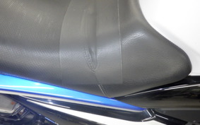 SUZUKI GSR250 2007
