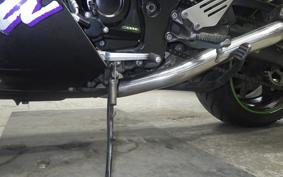 KAWASAKI ZZ1400 NINJA R A 2006 ZXT40B