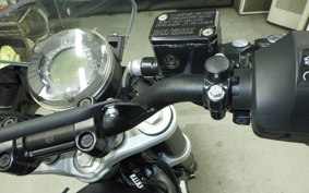 HUSQVARNA SVARTPILEN 401 2019