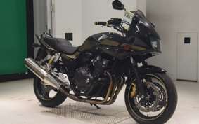 HONDA CB400 SUPER BOLDOR VTEC 2012 NC42