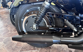 HARLEY XL883N 2016 LE2