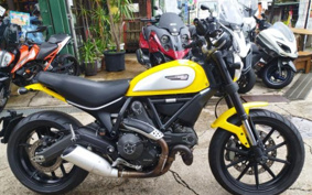 DUCATI SCRAMBLER ICON 2015 K102