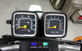 SUZUKI TS185