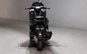 YAMAHA N-MAX 125 SEL1