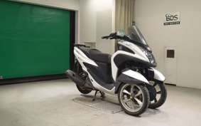 YAMAHA TRICITY 125 2005 SE82J