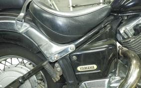 YAMAHA DRAGSTAR 400 CLASSIC 1999 4TR