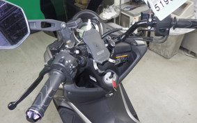 YAMAHA N-MAX 155 A 2025 SG50J