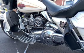 HARLEY FLHTCU1580-1690 2006 FC4