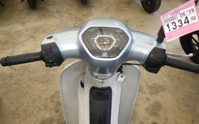 HONDA C110 SUPER CUB JA10