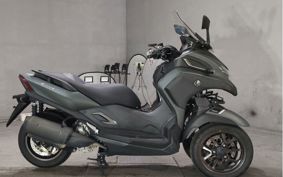 YAMAHA TRICITY 300 2023 SH15J