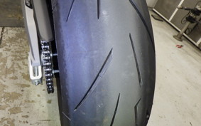 DUCATI STREETFIGHTER V4 S 2025